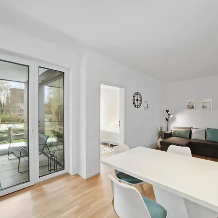 Sali Homes R1 - Cozy By River Lägenhet