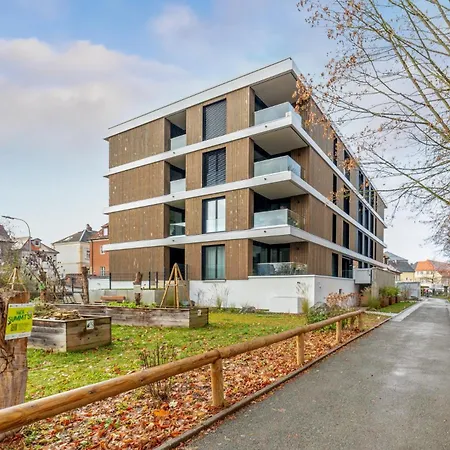 Sali Homes R1 - Cozy By River * Bayreuth